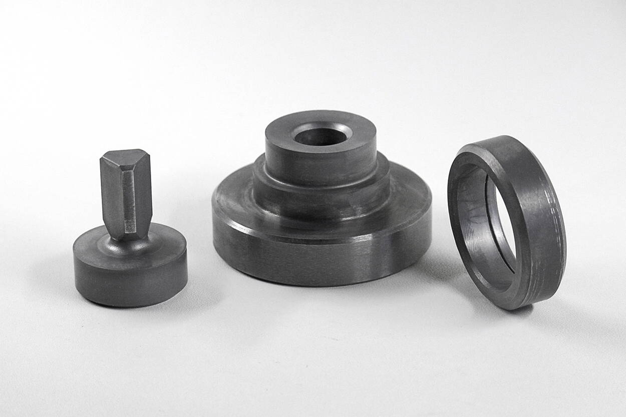 Blanks for food & packaging technology - Extramet AG Blanks for food & packaging technology - Extramet AG
